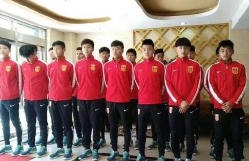 在线播放h